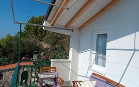 Apartmani Mira Brela